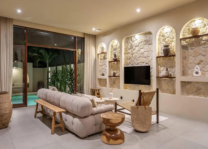 Lunara Luxury 1br Private Pool In Canggu