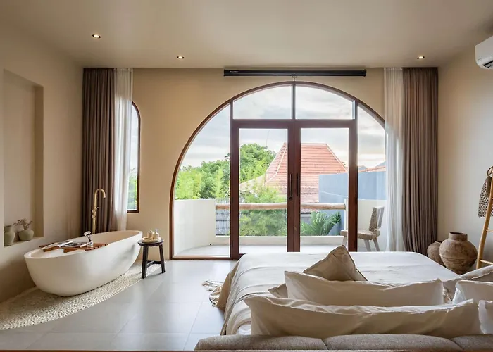 Lunara Luxury 1br Private Pool In Canggu *