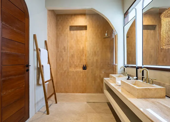 Lunara Luxury 1br Private Pool In Canggu Ferienhaus *